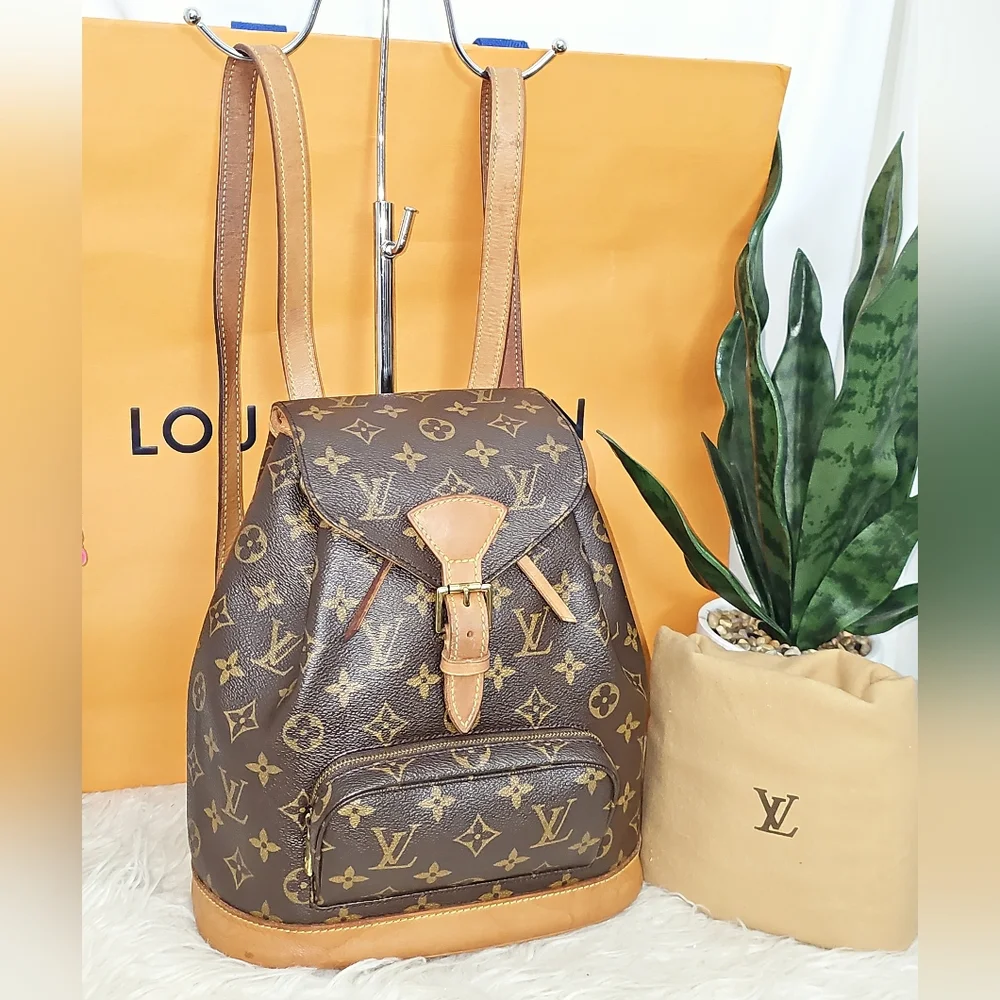 Louis Vuitton Montsouris MM Monogram Bag Authentic - Picture 13 of 14